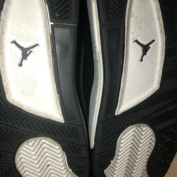 Jordan’s Only Worn Once - Picture 2 of 4